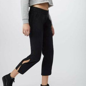 Tentree W Langford 7/8 Pant Black Tencel New with Tags XL Eco Friendly